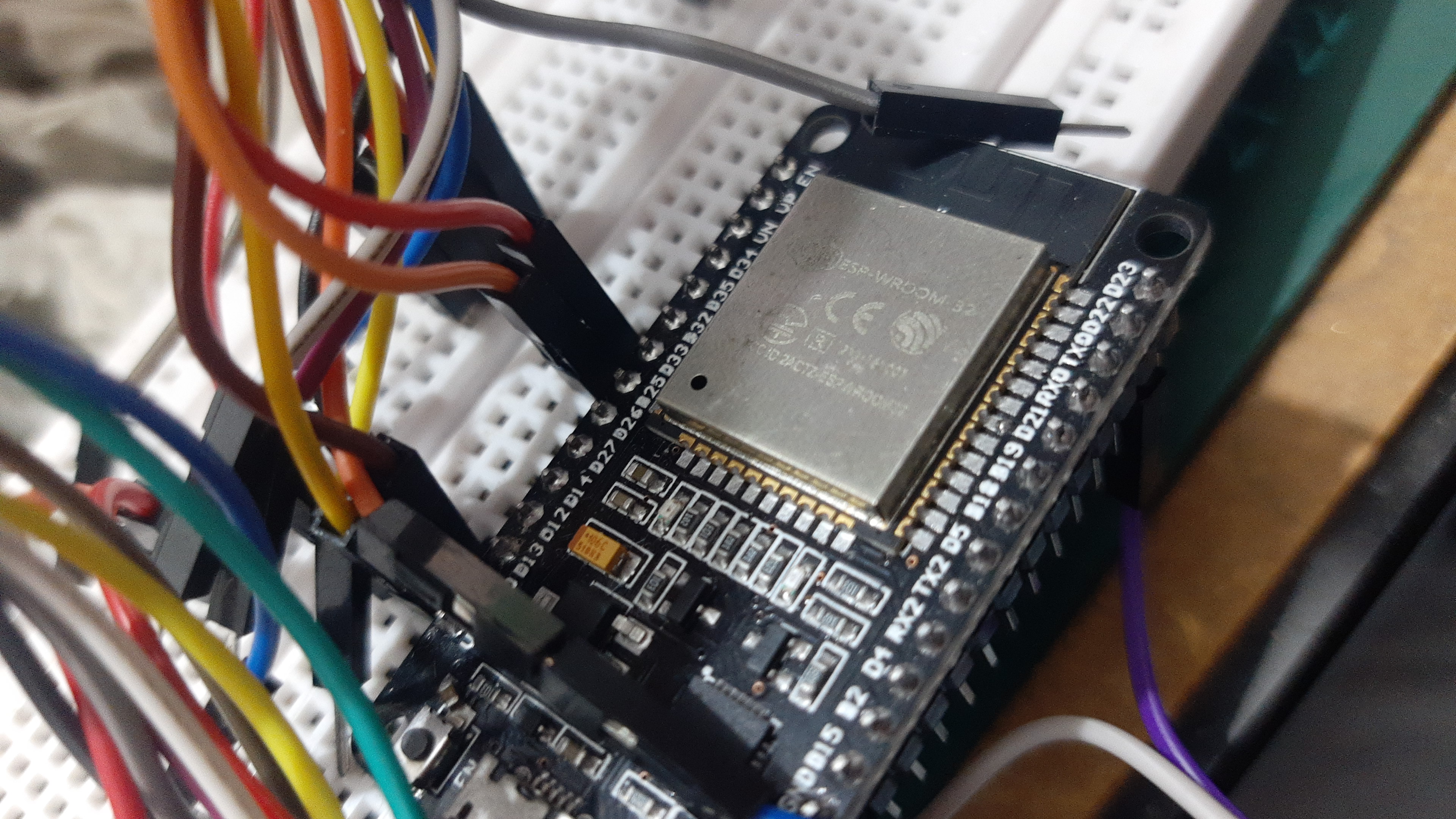 Protoboard assembly with ESP32 and distance sensor components