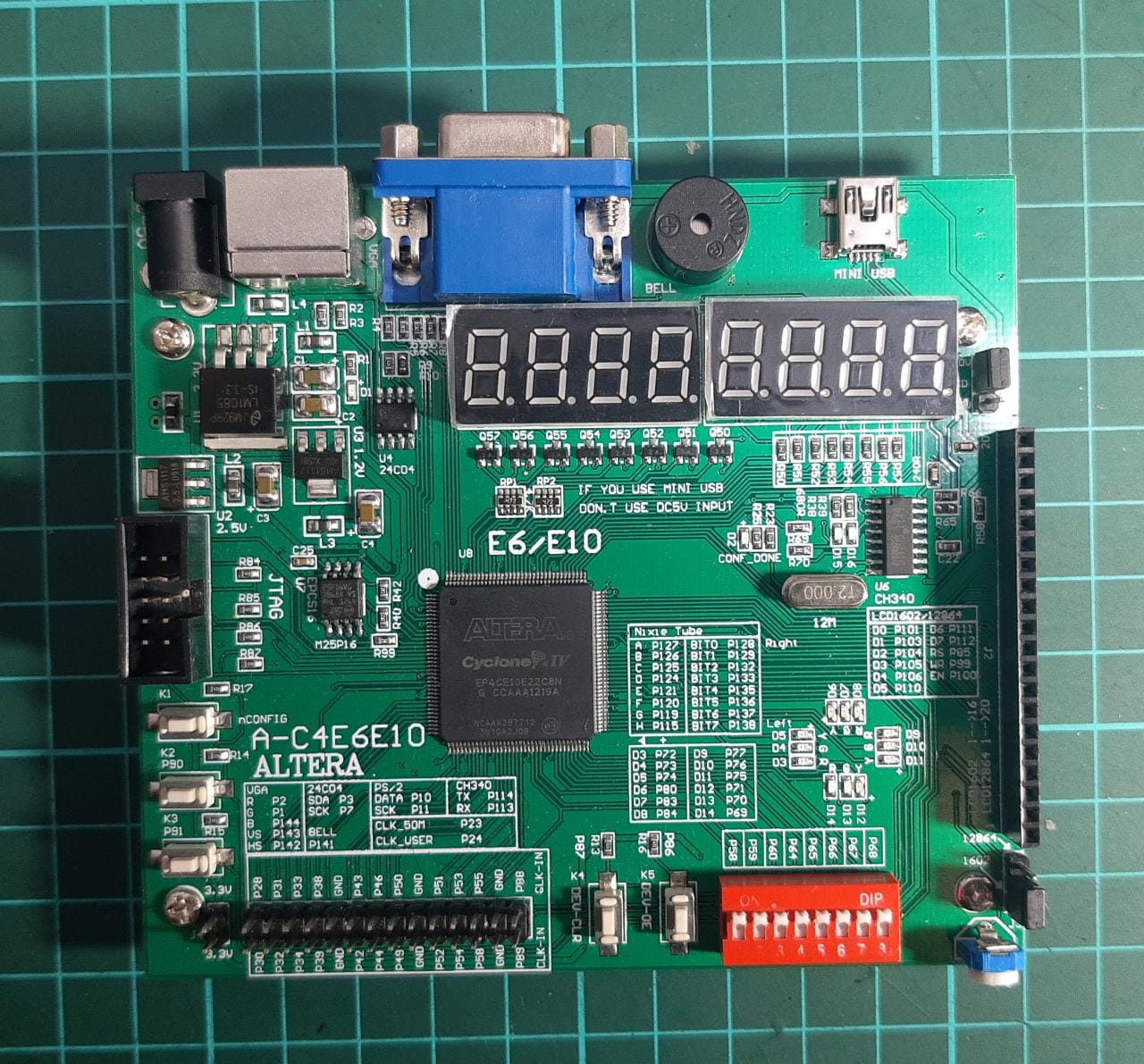 Altera Cyclone IV FPGA development board